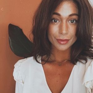 Meet your Posher, Megan kristina